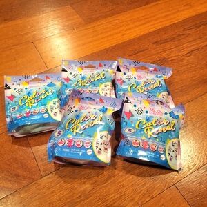 NWT Barbie Color Reveal Pet Series Blind Bags - 5 Bags Nwt Nip‎ Sealed
